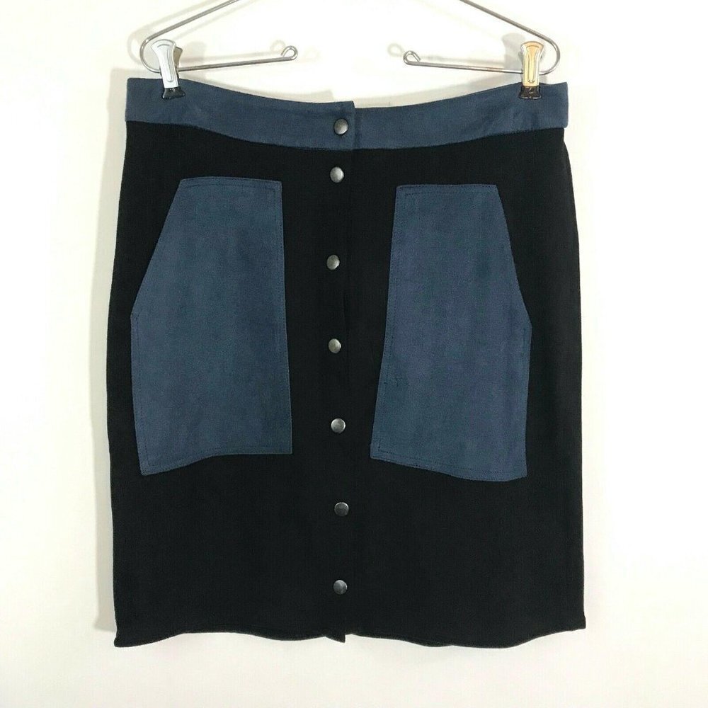 JOH Skirt Women Small Black Blue Suede Straight Silhouette Snap Front NWT Pocket